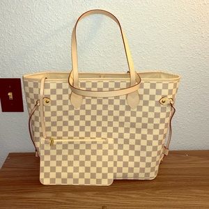 daisy rose neverfull
